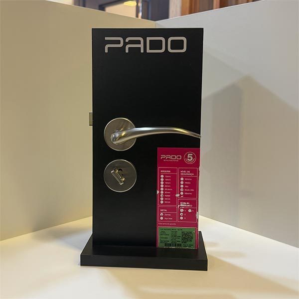 Fechaduras 25 Loja de Portas em Curitiba e Região Portas-Milenar-Curitiba-Linha-Fechaduras-IMG_3350