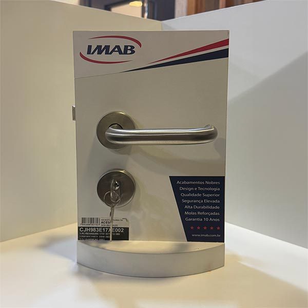 Fechaduras 39 Loja de Portas em Curitiba e Região Portas-Milenar-Curitiba-Linha-Fechaduras-IMG_3364