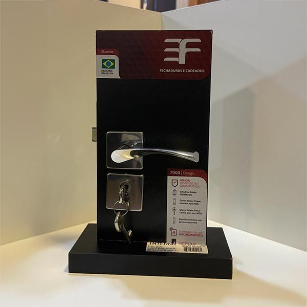 Portas-Milenar-Curitiba-Linha-Fechaduras-IMG_3362