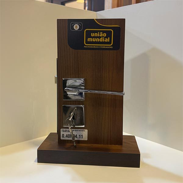 Portas-Milenar-Curitiba-Linha-Fechaduras-IMG_3372