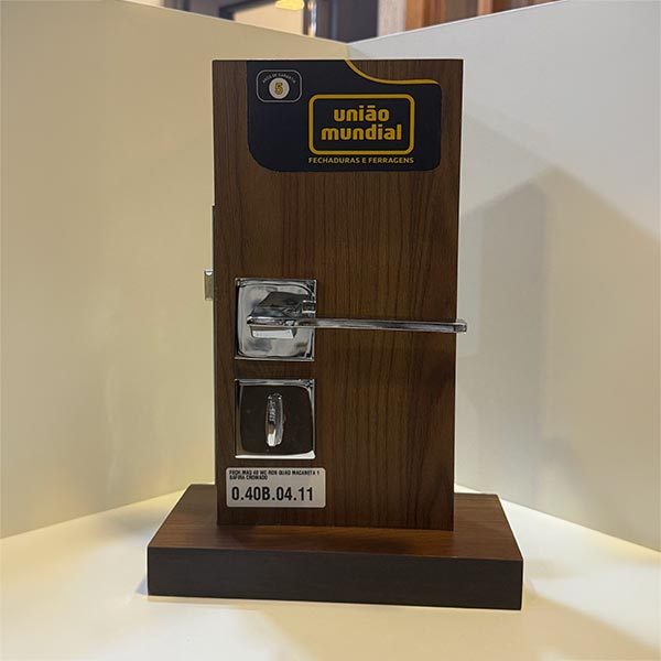 Portas-Milenar-Curitiba-Linha-Fechaduras-IMG_3373