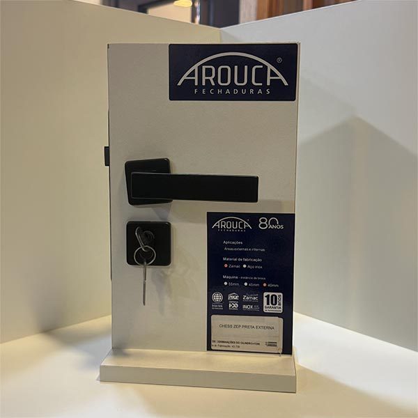 Portas-Milenar-Curitiba-Linha-Fechaduras-IMG_3386