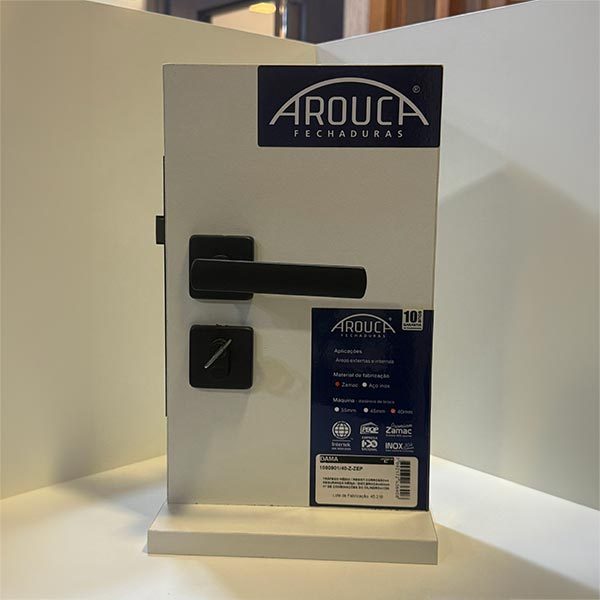 Portas-Milenar-Curitiba-Linha-Fechaduras-IMG_3389